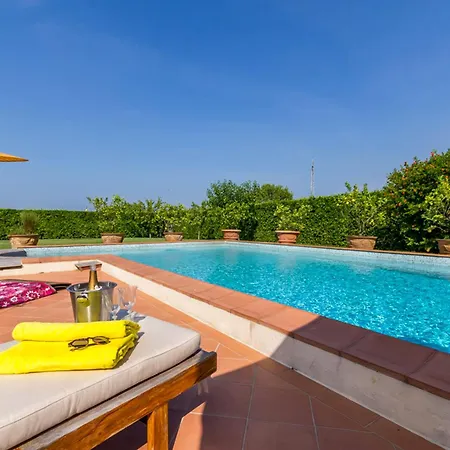 Villa Pallina With Pool - Happy