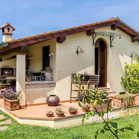 Villa Pallina With Pool - Happy Massarosa