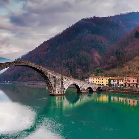 Pallina With Pool - Happy Massarosa