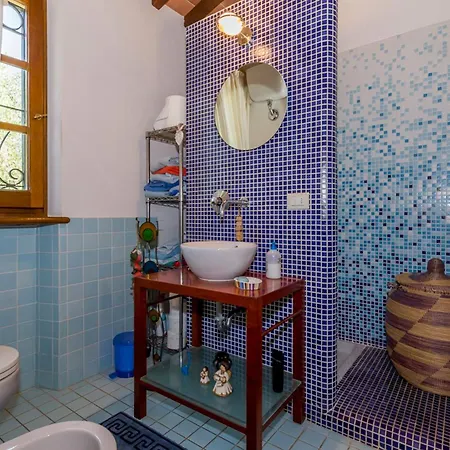 Pallina With Pool - Happy *